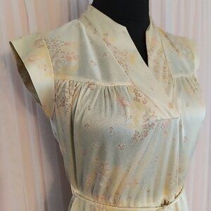 Vintage 70s No Label Womens Yellow Ditsy Floral Midi Dress